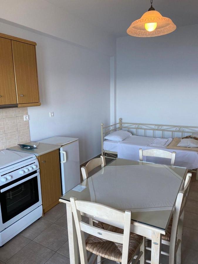 Κοχυλι 2 Με Υπεροχη Θεα Στο Αιγαιο Πελαγος! Apartment Armenistis  Exterior photo